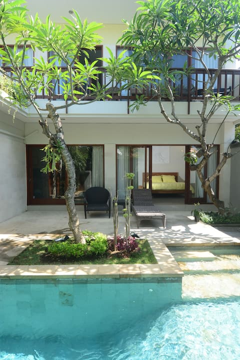 COZY 2Br Pool Villa in Sanur- walk to Beach & Shop
