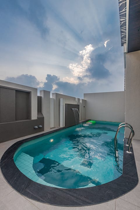 4 BHK Dawn Luxury Villa in Lonavala
