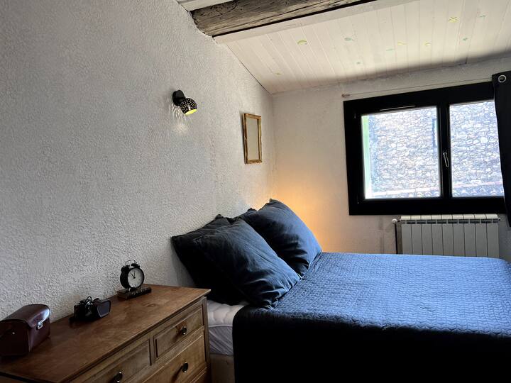 غرفة النوم 2