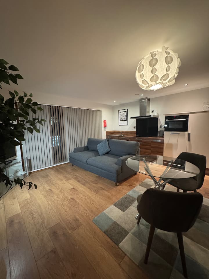 2nd Floor City Apartment - Sheffield Hallam University - City Campus