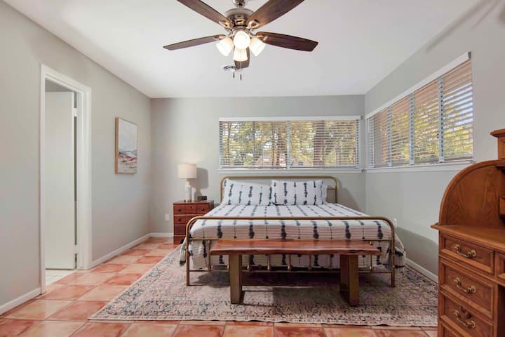 The Cove House - Humble, TX