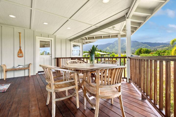 A/C home in Hanalei. Walk to shops & the beach! gallery image 4