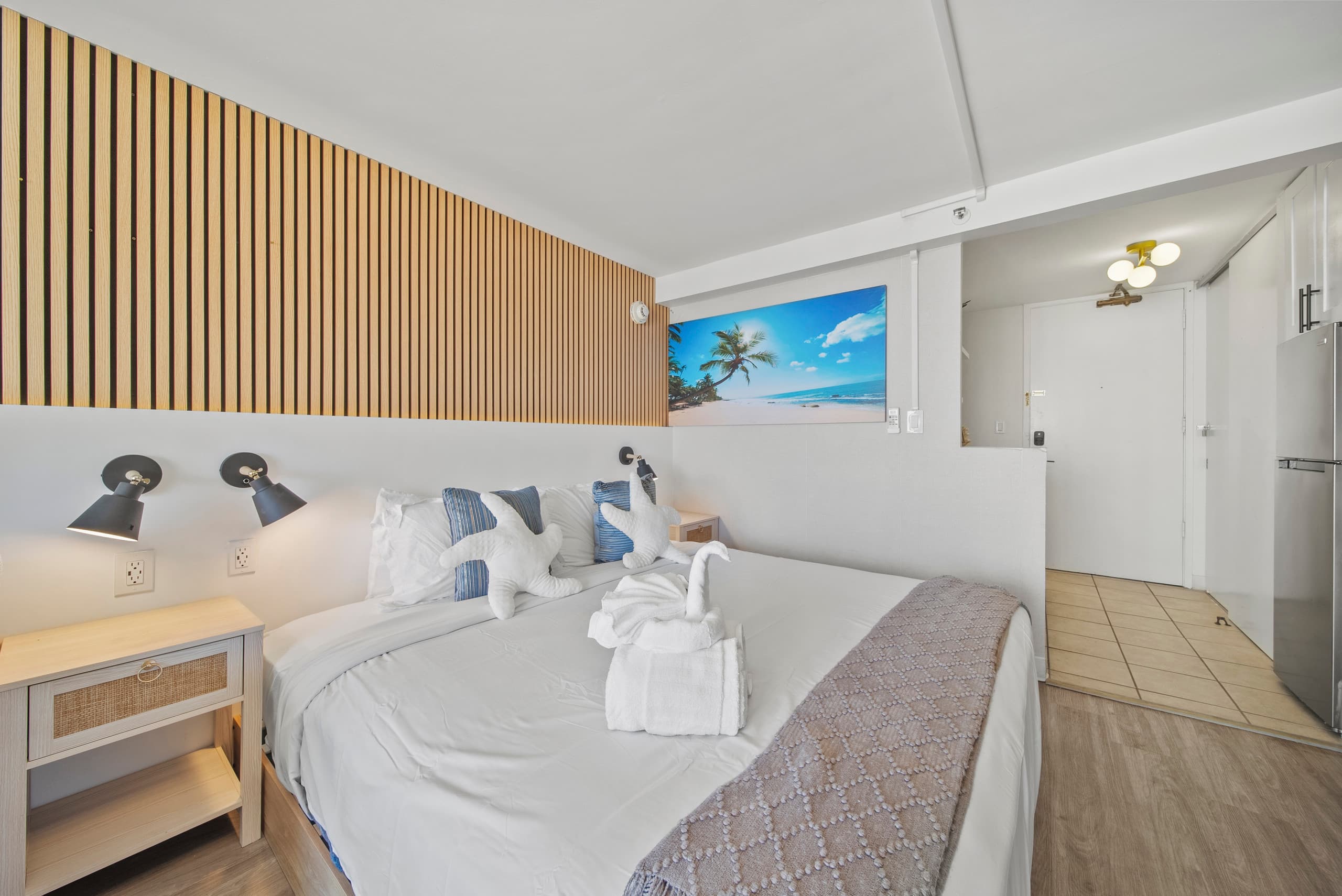 Wakiki 30FL Cozy Studio Pool&Ocean Views&Fireworks - Image 26