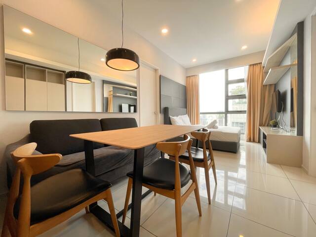 PillowTalks managed Airbnb listing 3