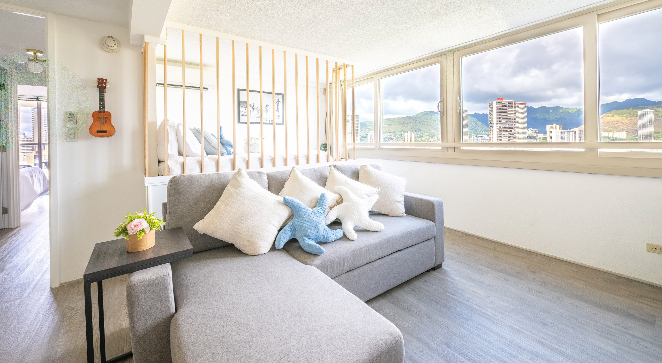 Condo in Honolulu · ★4.84 · 1 bedroom · 4 beds · 1 private bath - Image 7