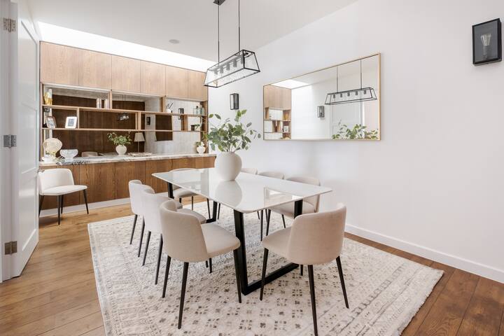 Spectacular luxury Knightsbridge townhouse gallery image 3