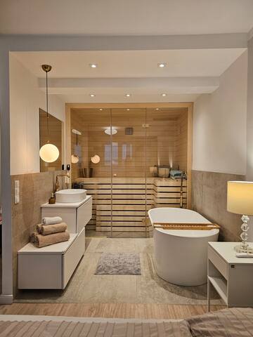 Luxury Apartment with Sauna in City Center
