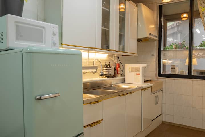 [New]hongdae 40s/luggage Keep/netflx/washer/dryer - Seoul