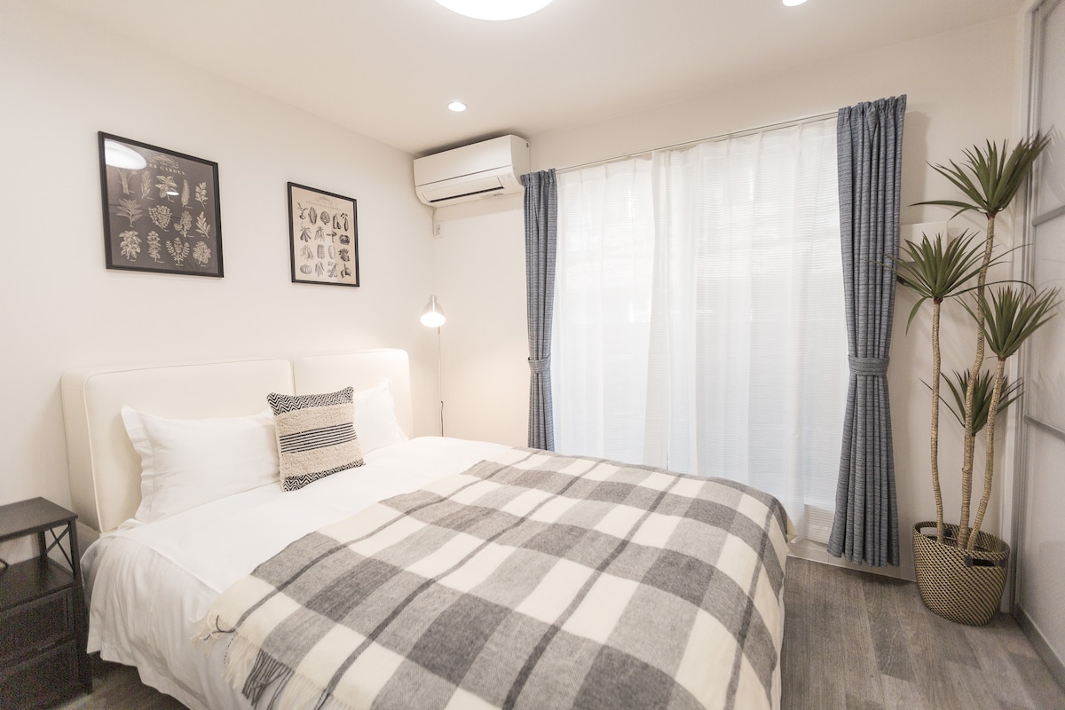 b& Travel-themed Apartment · Kishinosato Shop] 80 ㎡/Family