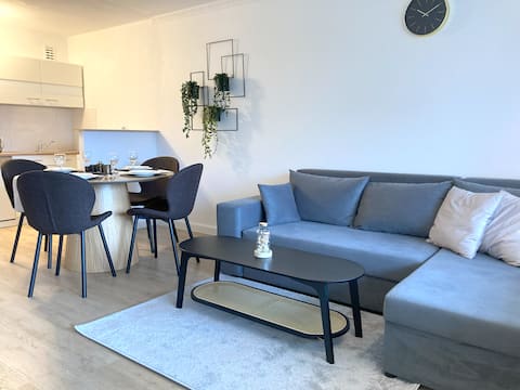 Top Airbnb: Apartment-Parkplatz-Balkon-Wlan-Netflix-Smart TV in Wasserburg (Bodensee)