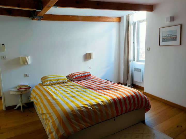 საძინებელი 1