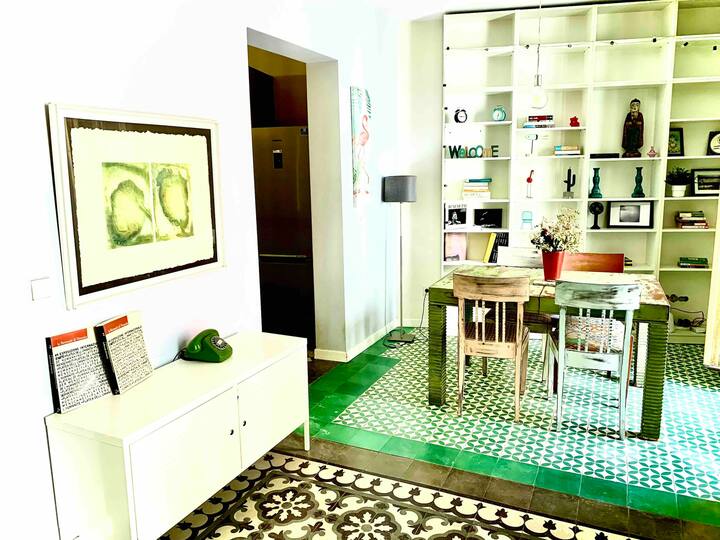 Beautiful vintage flat in La Latina
