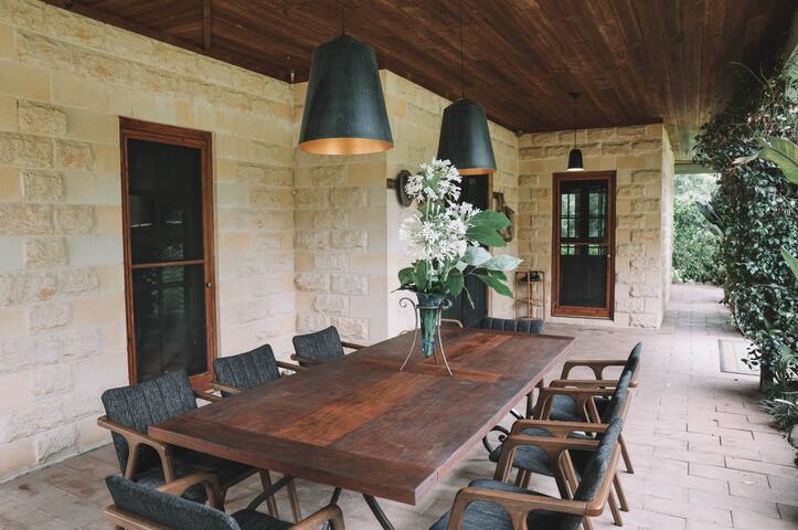 Nulla Creekside Homestead – Spa, up to 8 guests gallery image 4