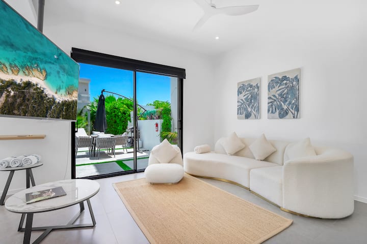 Laugh Villa - Turks and Caicos Islands