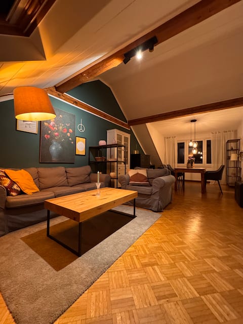 Nice apartment in a prime location (West Quarter)