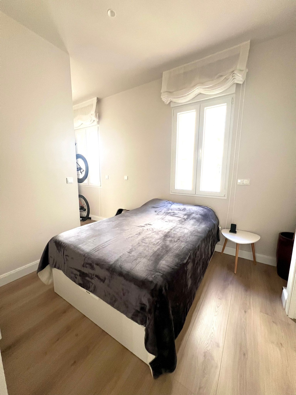 Successful Airbnb property: Shared Apartment in Center of Madrid near Retiro in Retiro