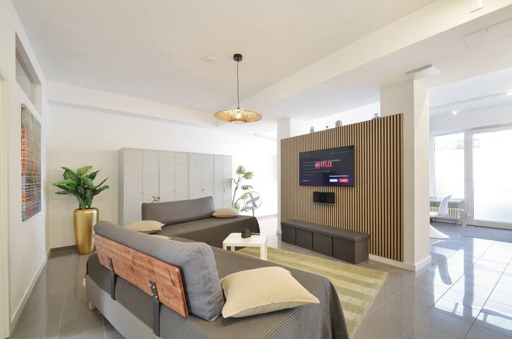“City-Jungle ARTcommodation” gallery image 5