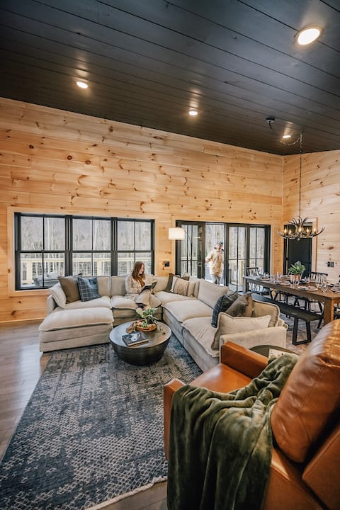 Boulder Run Cabin/Mountain Views/Sauna/Hot Tub/EV
