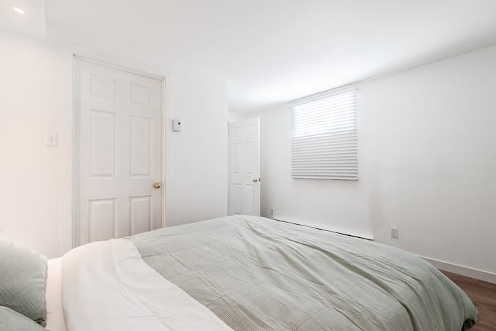 საძინებელი 4