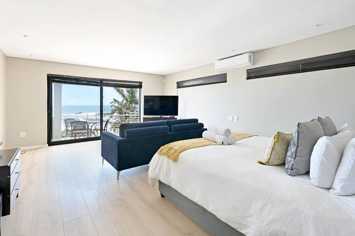 Camps Bay Luxury Villa | Ocean View | Bakoven Blue gallery image 5