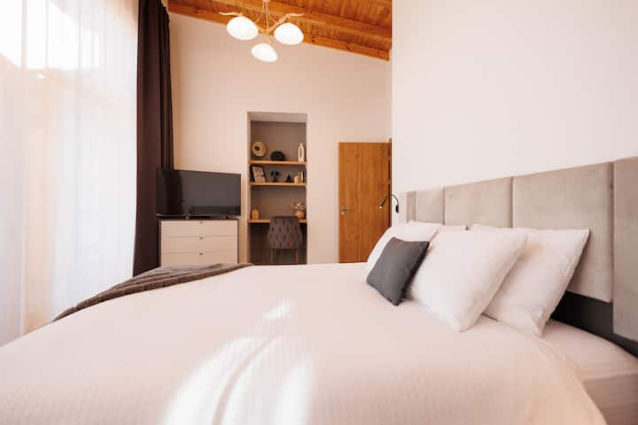 საძინებელი 4