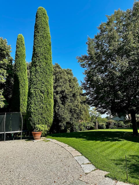 Peaceful Asolo Villa: Huge Garden & Walk to Town