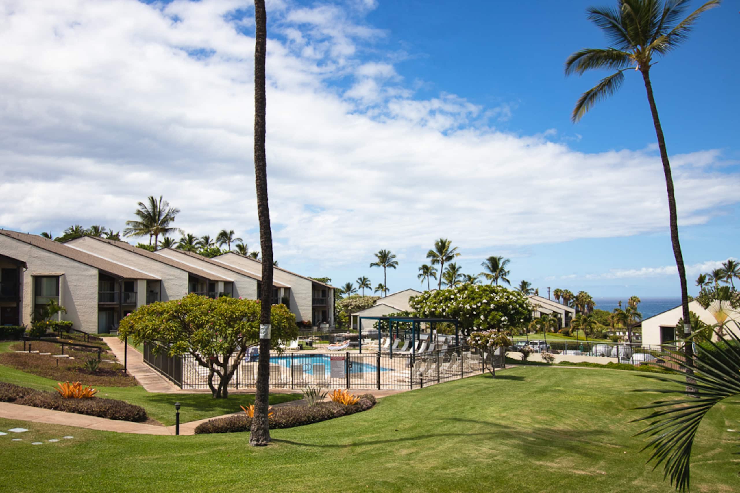 Condo in Kihei · ★4.93 · 1 bedroom · 2 beds · 1 private bath - Image 26