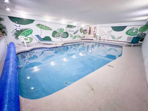 Lakefront w/Beach+Dock, Indoor Pool+Hot Tub, Games