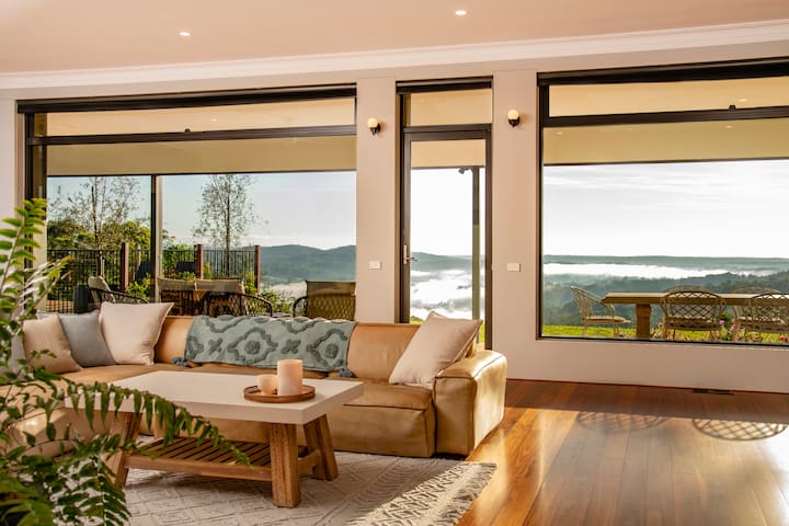 Luxury Hilltop Sanctuary-Bellingen’s best views!