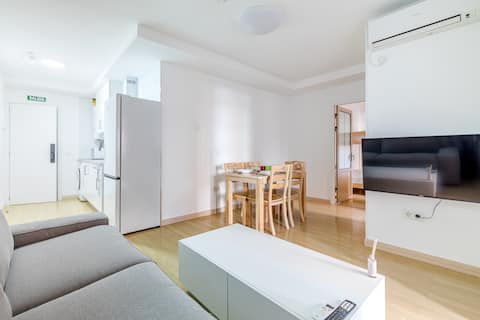 Two-bedroom house in Mostoles