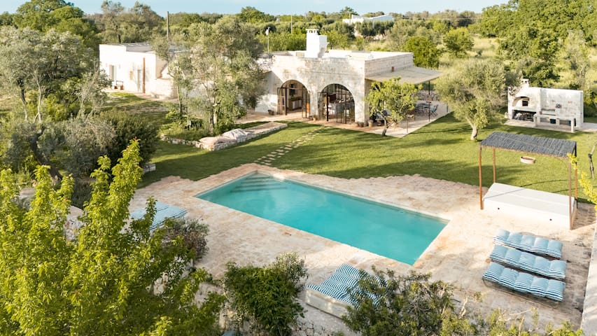 TrulloSanRocco, Trullo sleeps 13