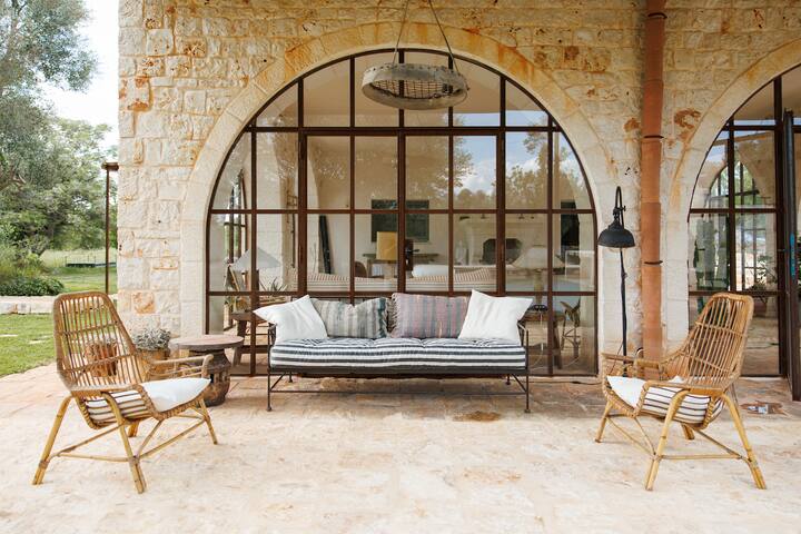 TrulloSanRocco, Trullo sleeps 13 gallery image 5