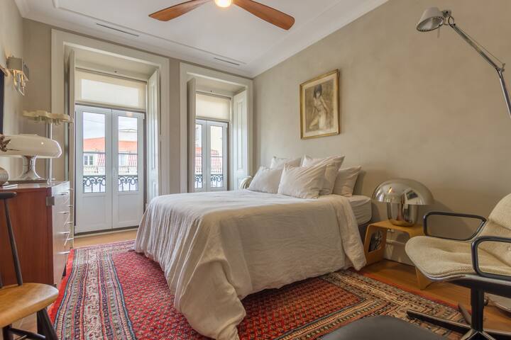 New ! Chic Principe Réal Penthouse on the park gallery image 2