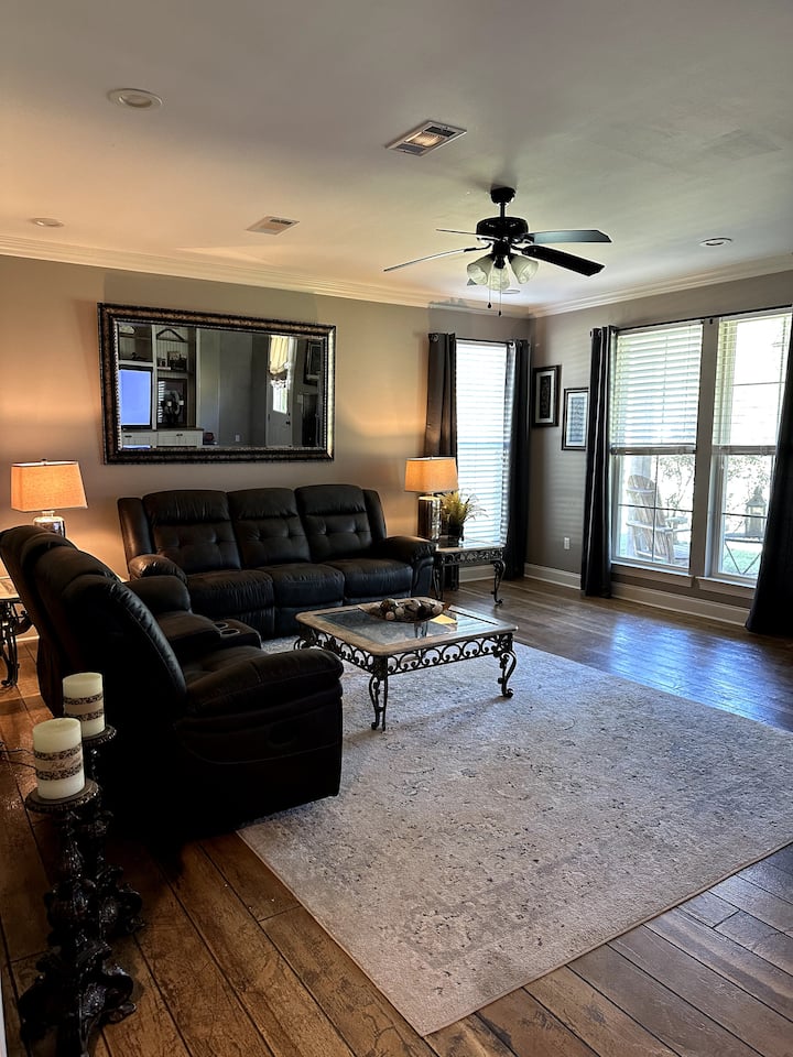 Cajun Country Escape - Sorrento, LA