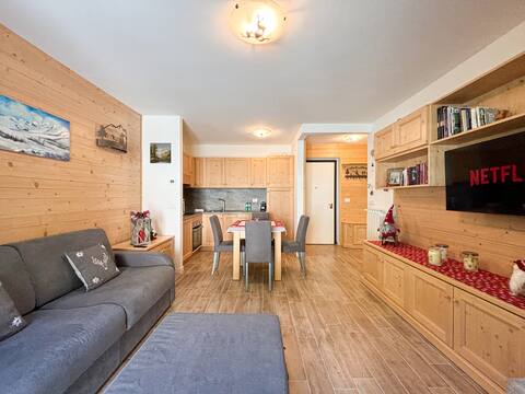 Aprica, Luxury 300m from the slopes, Box, Ski depot