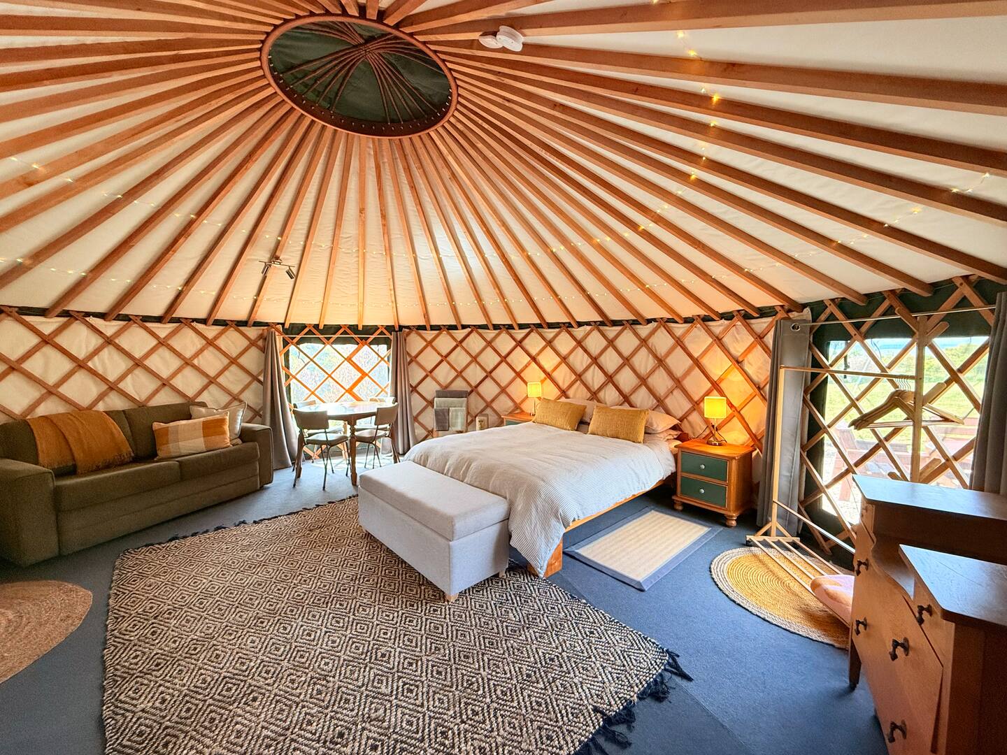 Pā Tōrea Beach Stay | Yurt 3