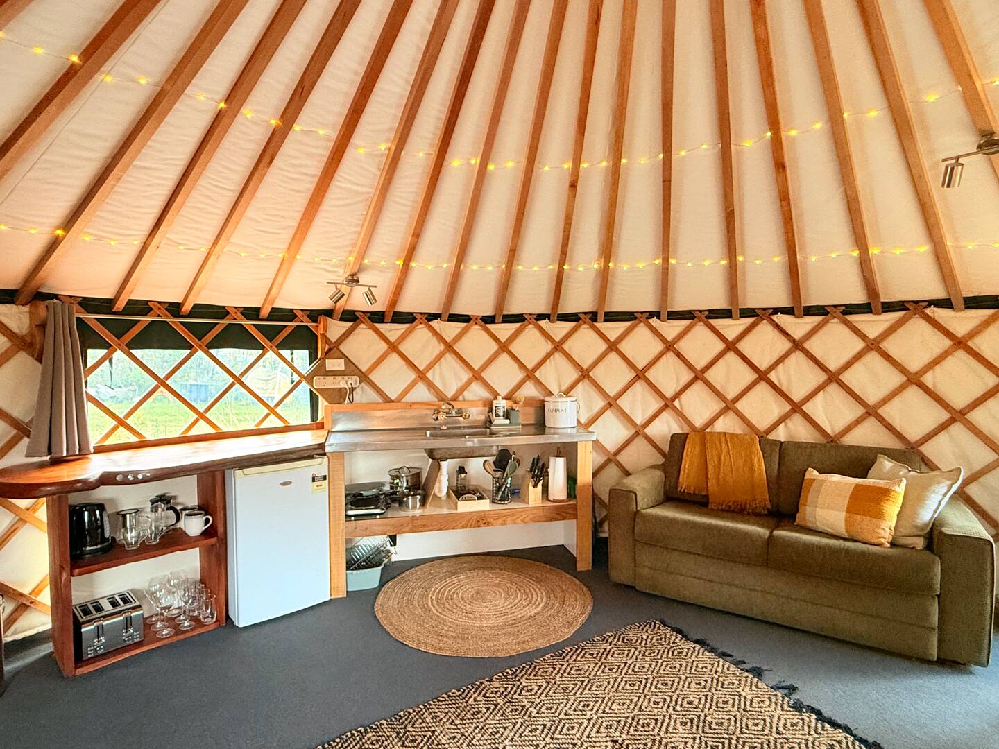 Pā Tōrea Beach Stay | Yurt 4