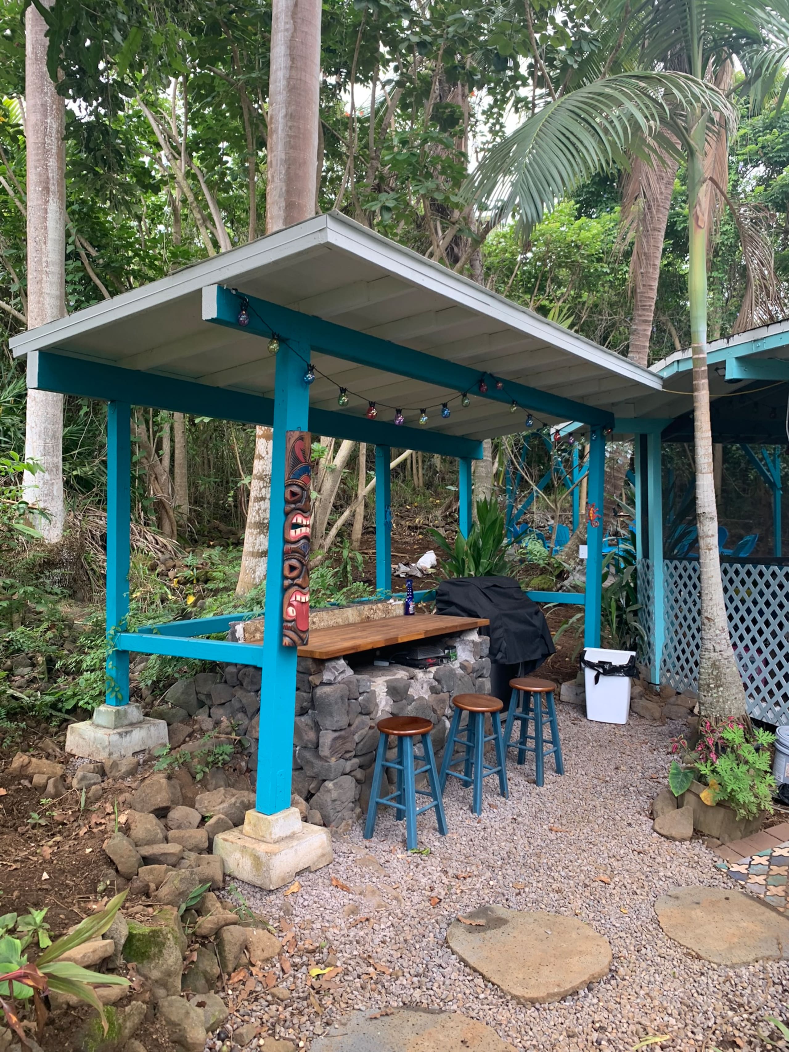 Cabin in Kealakekua · ★5.0 · 2 bedrooms · 2 beds · 2 private baths - Image 23