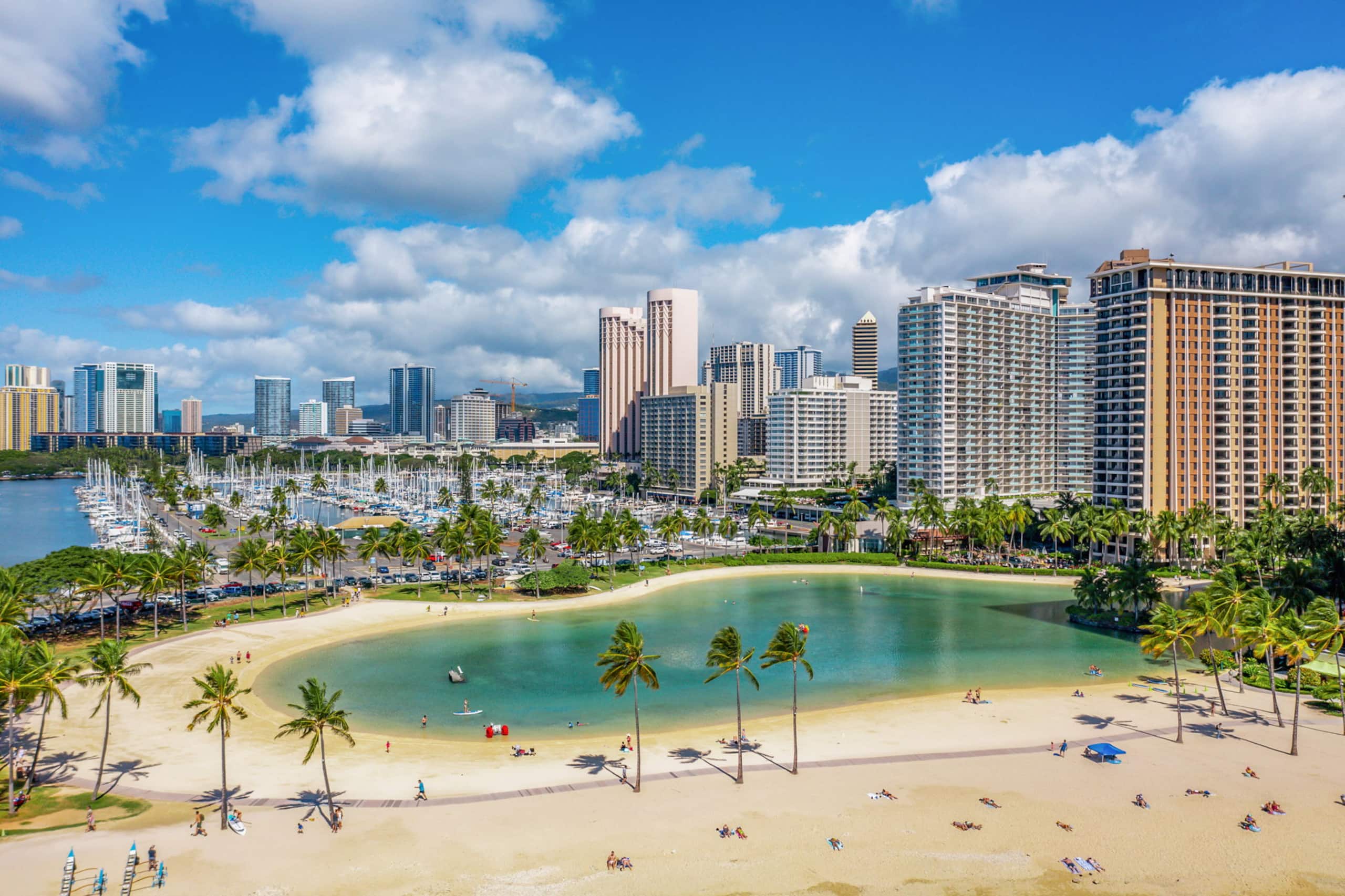 Cozy 1 Bed in Waikiki w/ Parking - Image 20