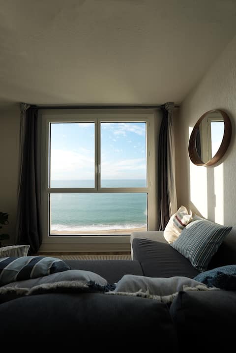 Airbnb performant: Amazing Cosy Studio w/ Ocean View & Pool! à Biarritz