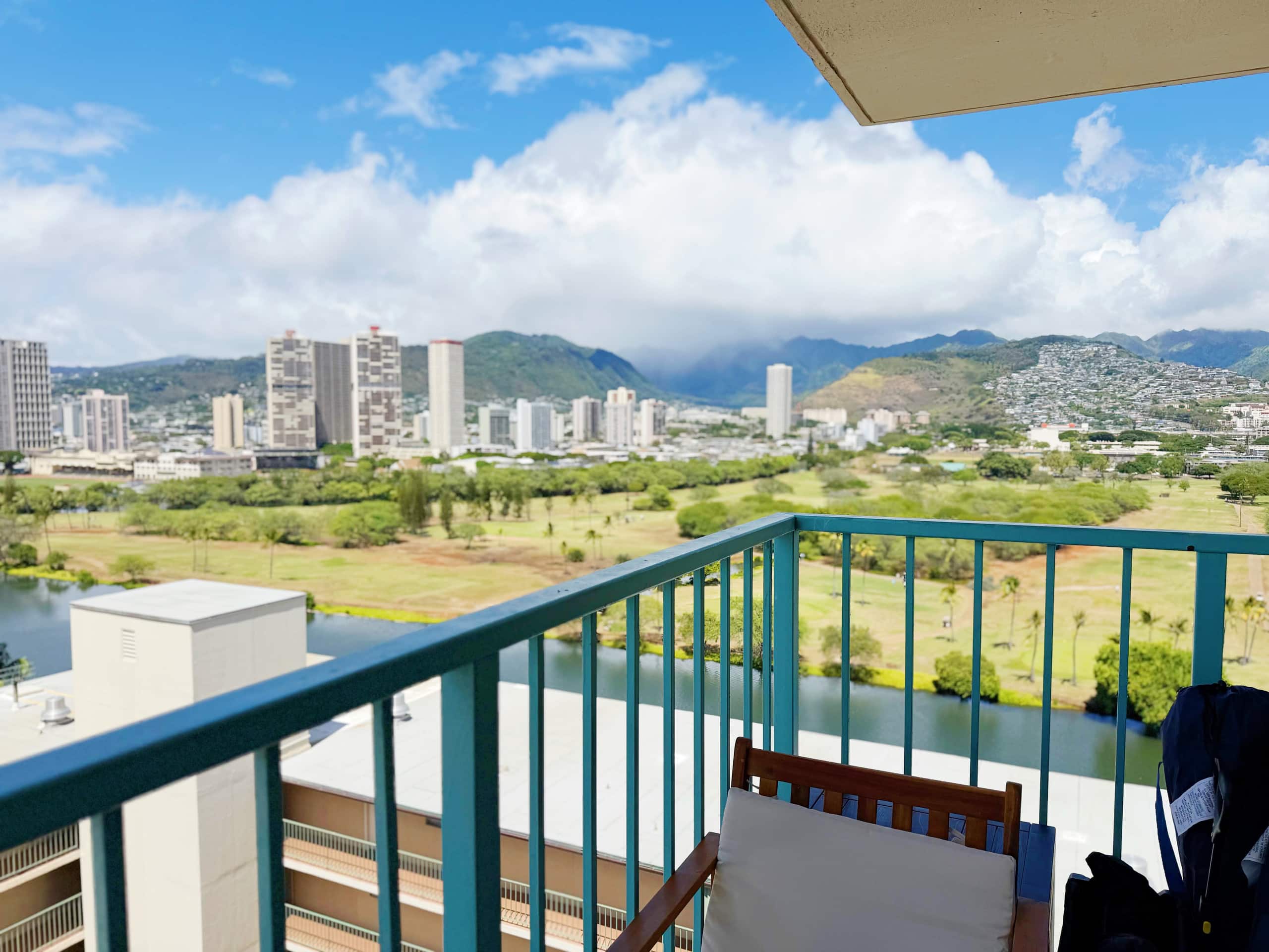 Chic & Cozy-Central Waikiki-King Studio-Renovated! - Image 33
