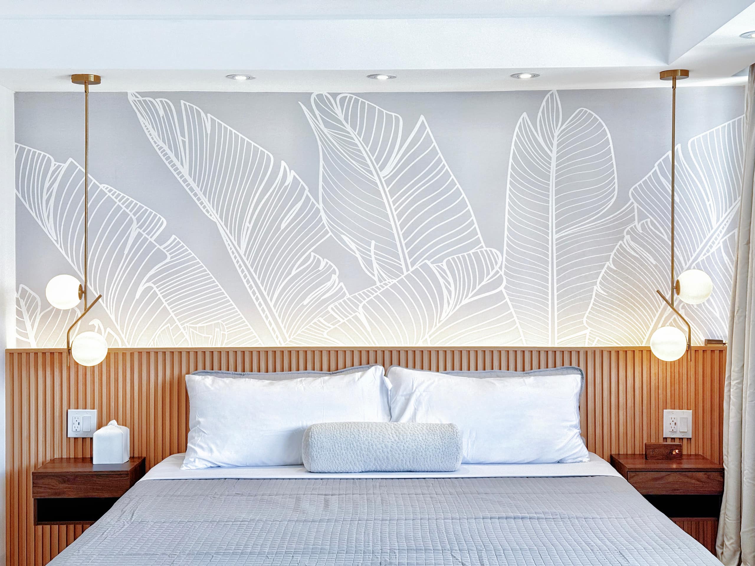 Chic & Cozy-Central Waikiki-King Studio-Renovated! - Image 4