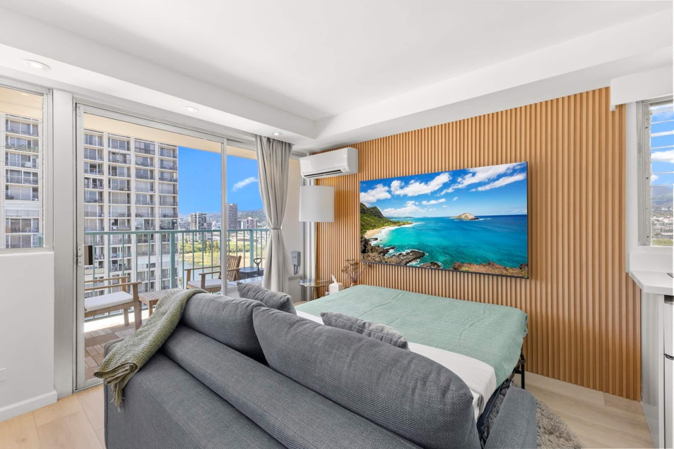 Chic & Cozy-Central Waikiki-King Studio-Renovated! - Image 16