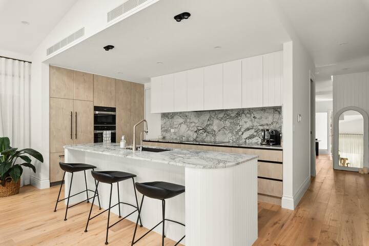 Ultimate Luxury Cronulla Beach Getaway gallery image 4