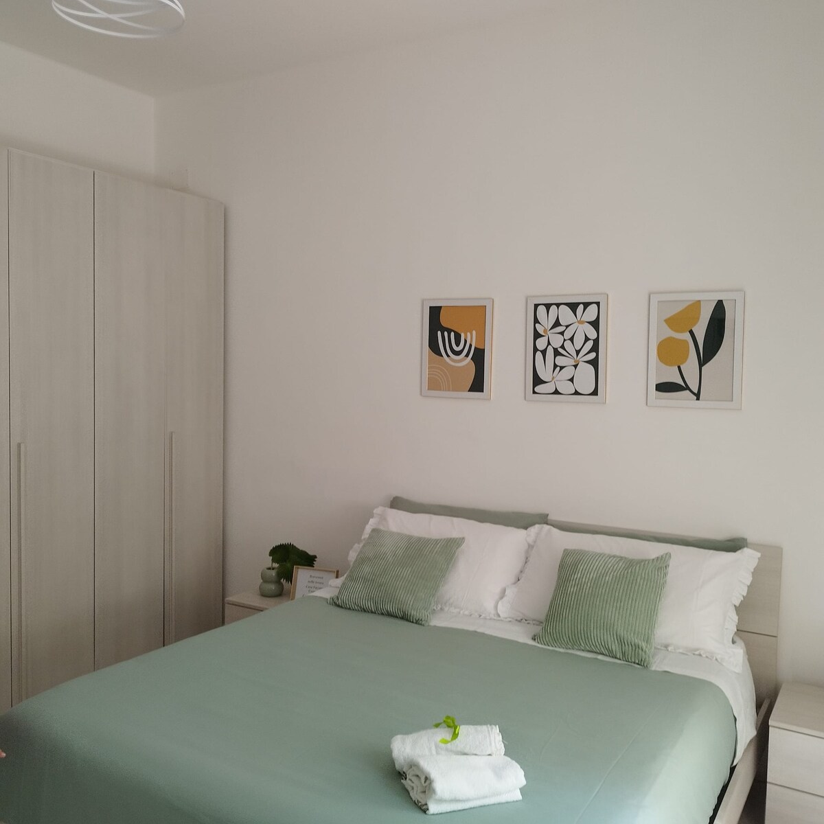 غرفة النوم 1