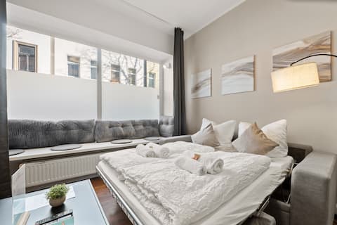 Top Airbnb: City apartment: short distances to the trade fair & LanxessArena in Kalk