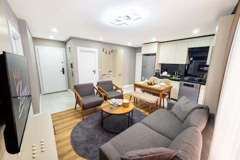 Successful Airbnb property: Luxury Life in Bahçelievler