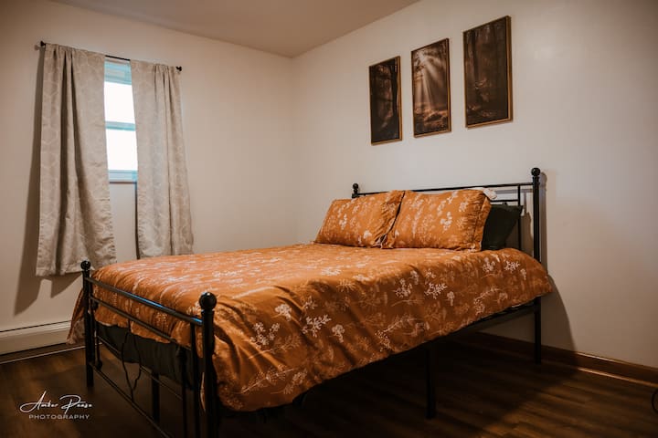 Dormitorio2 con cama tamaño queen