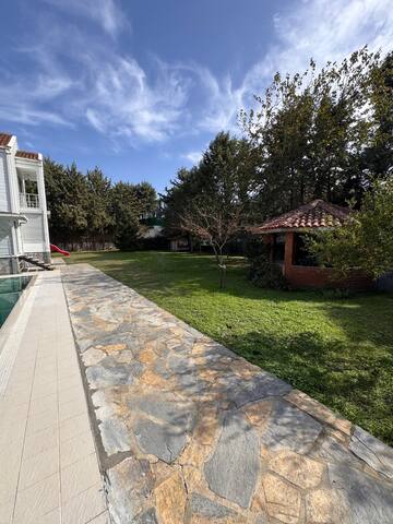 6+2 Keyifli ve konforlu Villa gallery image 3