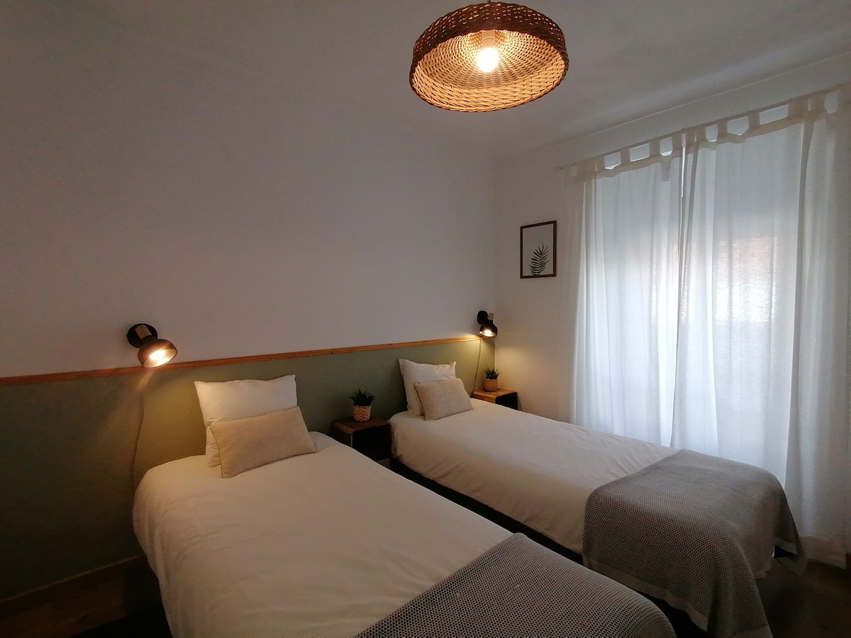 საძინებელი 1